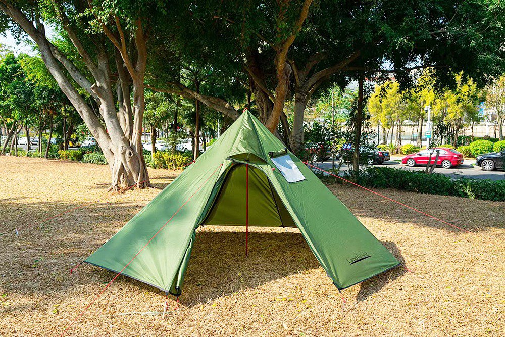 ワンポールテント 2～3人用 ティピー型テント キャンプテント 煙突穴 
